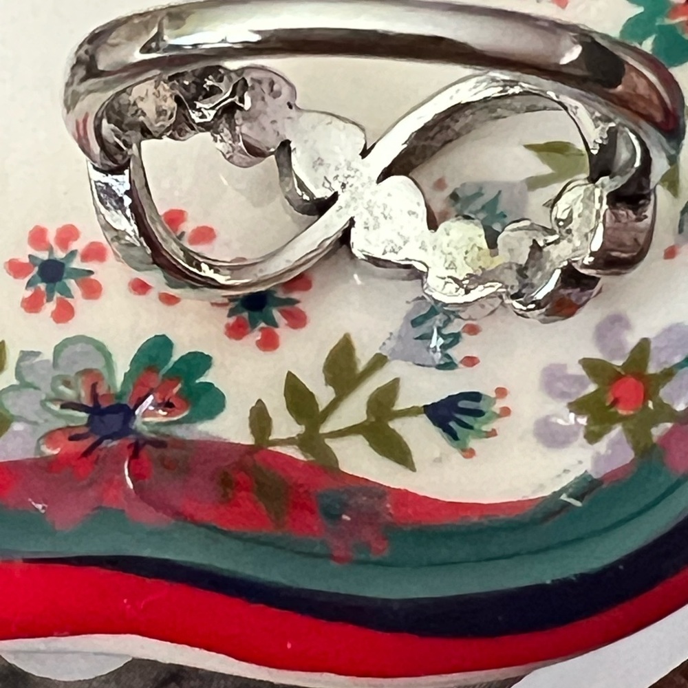 🆕️ Best!! Infinity hearts ring - Picture 10 of 10